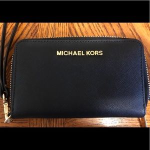 Michael Kors Wristlet